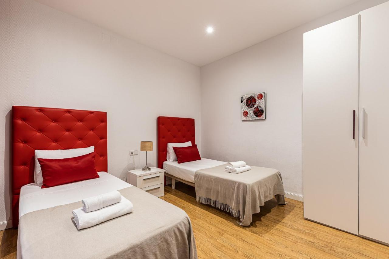 Waou Apartamentos En Sol Confort 8 Madrid Exterior foto