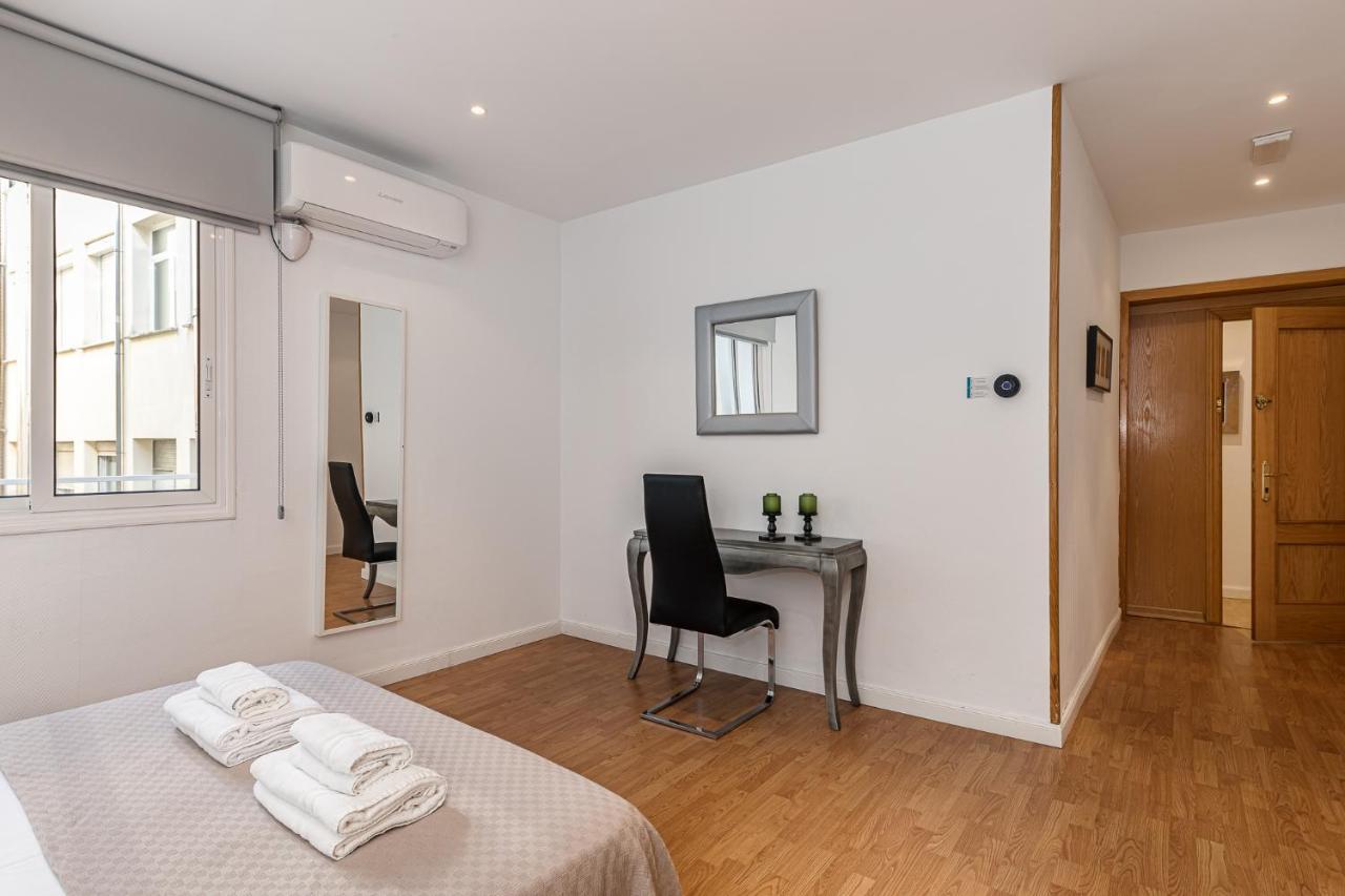 Waou Apartamentos En Sol Confort 8 Madrid Exterior foto